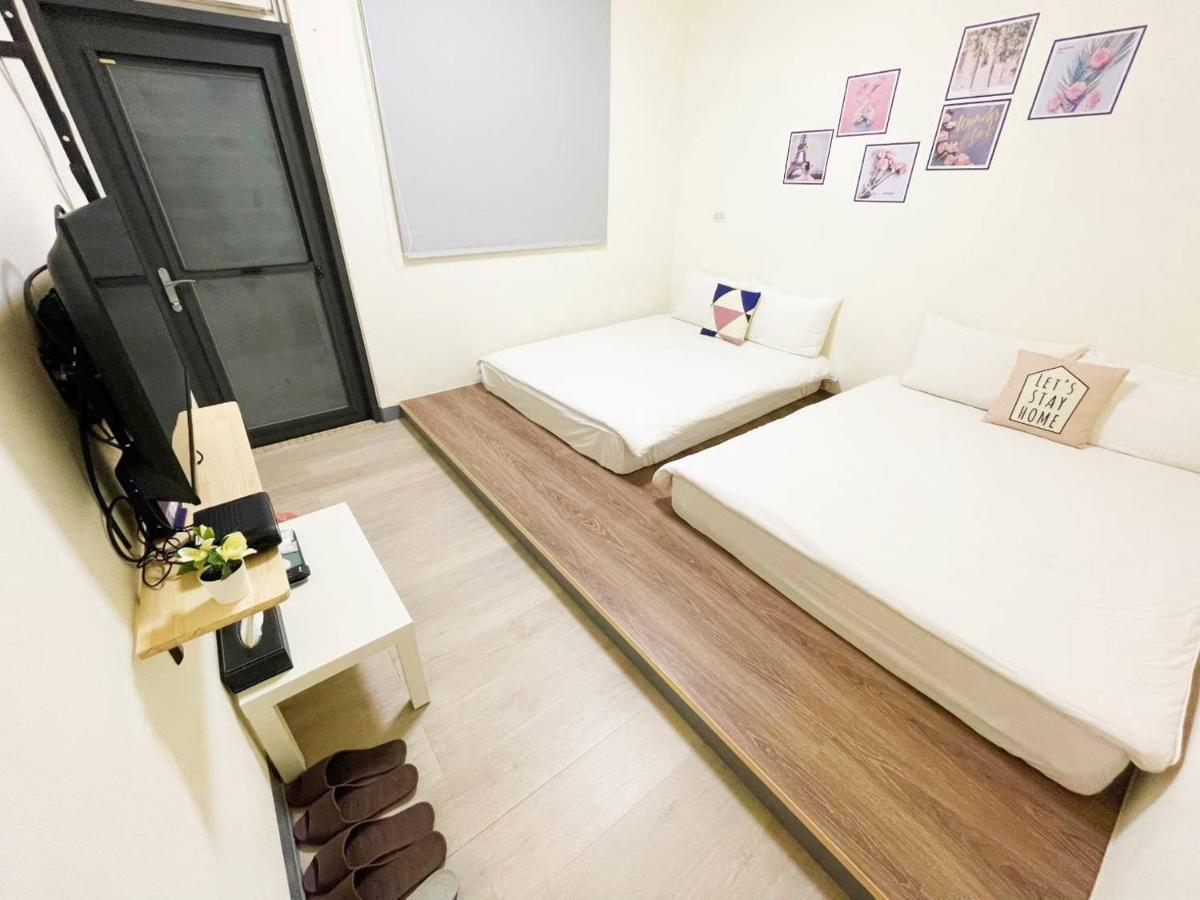 Fengjia 08 Home Taichung Exterior foto