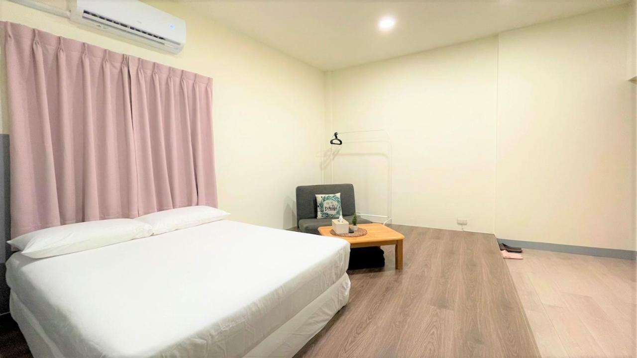 Fengjia 08 Home Taichung Exterior foto